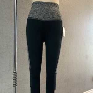 Beyond Yoga Colorblock High Waist Leggings